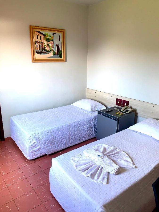 Hotel Cacula ลอนดริน่า ภายนอก รูปภาพ